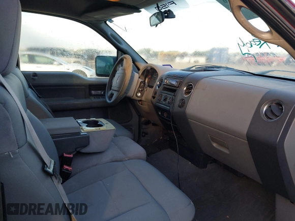 2006 Ford F-150 STX с VIN 1FTRX02W36KC11307, выставлен на аукционе IAAI как лот 42037898 с пробегом 177 405 миль миль и . История ставок и продаж доступна на DreamBid. Изображение 5.