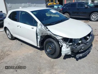 2020 Toyota Corolla Hatchback SE with VIN JTND4RBE0L3094432, listed as a IAAI auction lot 41826589 with 85,021 mi miles. Bid and sale history available at carsss.com. Image 1.