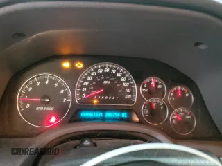 2007 GMC Envoy SLE z VIN 1GKDS13S172279038, wystawiony jako Copart lot #55883635 z przebiegiem 208 794 mil mil oraz Tytuł czysty. Historia ofert i sprzedaży dostępna na DreamBid. Obrazek 9.