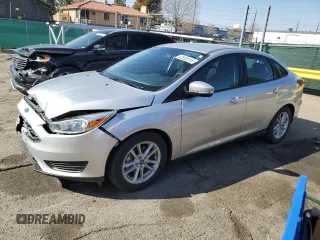 2015 Ford Focus SE z VIN 1FADP3F20FL314025, wystawiony jako Copart lot #52355515 z przebiegiem 18 541 mil mil oraz Nie do naprawy • Non repairable. Historia ofert i sprzedaży dostępna na DreamBid. Obrazek 1.