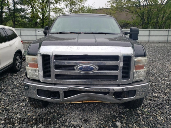 2008 Ford F-250 XL with VIN 1FTSX21548EB91768, listed as a Copart auction lot 55883035 with 211,142 mi miles and Clean title. Bid and sale history available at DreamBid. Image 5.