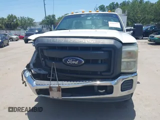 2015 Ford F-350 XL with VIN 1FDBF3E67FEB64097, listed as a IAAI auction lot 42647177 with 229,851 mi miles and . Bid and sale history available at DreamBid. Image 12.