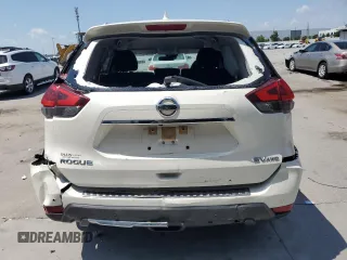 2020 Nissan Rogue SV z VIN JN8AT2MV7LW124124, wystawiony jako Copart lot #57997955 z przebiegiem 76 454 mil mil oraz Nie do naprawy • Non repairable. Historia ofert i sprzedaży dostępna na DreamBid. Obrazek 6.