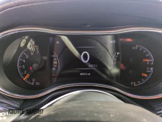 2017 Jeep Grand Cherokee Overland with VIN 1C4RJFCG7HC707767, listed as a Copart auction lot 82345154 with 96,374 mi miles and Salvage Title. Bid and sale history available at carsss.com. Image 9.