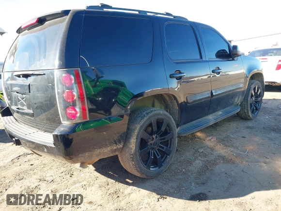 2009 GMC Yukon SLT w/4SB with VIN 1GKFC33089R158646, listed as a IAAI auction lot 41322497 with 279,966 mi miles. Bid and sale history available at carsss.com. Image 4.