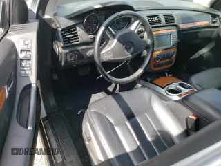 2008 Mercedes-Benz R 3.5L with VIN 4JGCB65E88A074539, listed as a Copart auction lot 68353544 with Not Provided miles and Salvage Title. Bid and sale history available at carsss.com. Image 8.