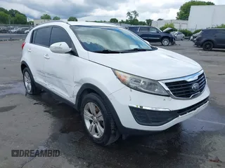 2013 Kia Sportage LX with VIN KNDPB3A29D7379667, listed as a IAAI auction lot 42504846 with 171,083 mi miles and . Bid and sale history available at DreamBid. Image 1.
