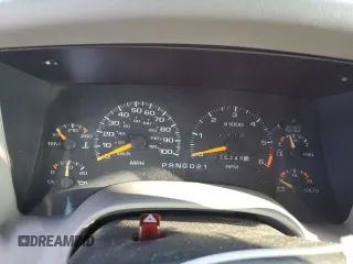 1995 Chevrolet Blazer z VIN 1GNDT13W4S2243226, wystawiony jako Copart lot #81429904 z przebiegiem 1 757 497 mil mil oraz Szkoda całkowita • Salvage title. Historia ofert i sprzedaży dostępna na DreamBid. Obrazek 9.