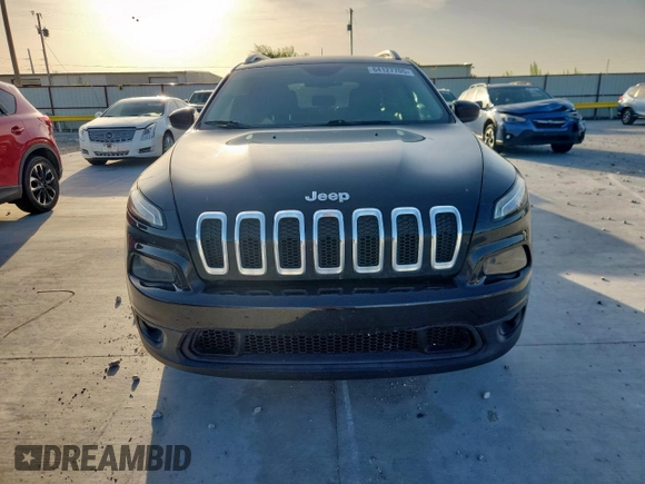 2017 Jeep Cherokee Latitude с VIN 1C4PJLCB8HW669765, выставлен на аукционе Copart как лот 64127705 с пробегом 162 503 миль миль и Списание • Salvage title. История ставок и продаж доступна на DreamBid. Изображение 5.