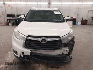 2016 Toyota Highlander XLE z VIN 5TDJKRFH8GS242509, wystawiony jako IAAI lot #41217281 z przebiegiem 203 373 mil mil oraz . Historia ofert i sprzedaży dostępna na DreamBid. Obrazek 13.