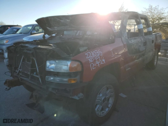2005 Chevrolet Silverado 1500 LS with VIN 2GCEK13T951213021, listed as a Copart auction lot 41902215 with 0 mi miles and Salvage Title. Bid and sale history available at carsss.com. Image 1.