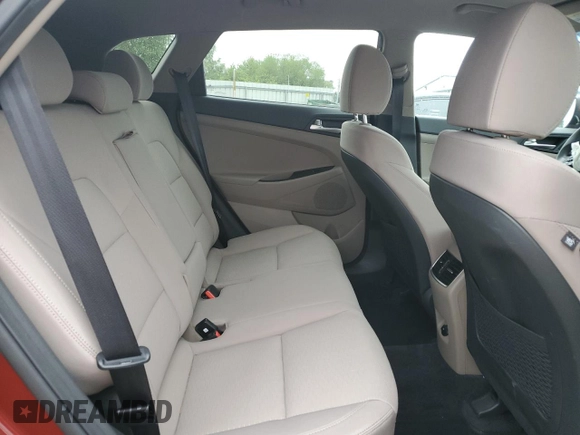 2020 Hyundai Tucson SEL with VIN KM8J3CAL0LU172446, listed as a Copart auction lot 63613235 with 32,963 mi miles and Salvage title. Bid and sale history available at DreamBid. Image 11.