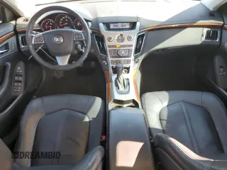 2010 Cadillac CTS Luxury z VIN 1G6DE5EG6A0118628, wystawiony jako Copart lot #52217455 z przebiegiem 138 733 mil mil oraz Szkody całkowita. Historia ofert i sprzedaży dostępna na DreamBid. Obrazek 8.
