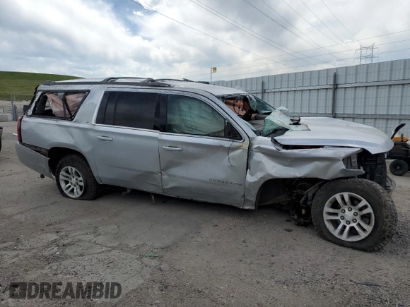 2016 Chevrolet Suburban LT z VIN 1GNSKHKC4GR285212, wystawiony jako Copart lot #58021115 z przebiegiem Nie podano mil oraz Szkoda całkowita • Salvage title. Historia ofert i sprzedaży dostępna na DreamBid. Obrazek 4.