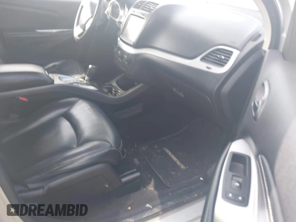 2013 Dodge Journey SXT with VIN 3C4PDDBG9DT680798, listed as a IAAI auction lot 41655958 with 140,594 mi miles and . Bid and sale history available at DreamBid. Image 5.