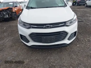 2022 Chevrolet Trax LT with VIN KL7CJPSMXNB526129, listed as a IAAI auction lot 42052390 with 20,973 mi miles and . Bid and sale history available at DreamBid. Image 12.
