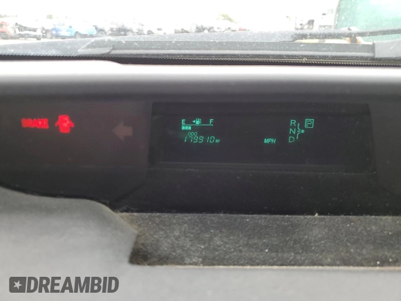 2004 Toyota Prius z VIN JTDKB20U440013051, wystawiony jako Copart lot #58375075 z przebiegiem 179 910 mil mil oraz Szkoda całkowita • Salvage title. Historia ofert i sprzedaży dostępna na DreamBid. Obrazek 9.