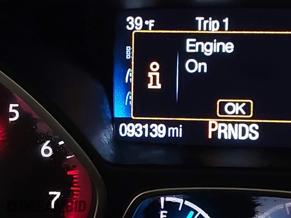 2017 Ford Escape SE with VIN 1FMCU9GD8HUF04133, listed as a IAAI auction lot 41390354 with 93,139 mi miles. Bid and sale history available at carsss.com. Image 15.