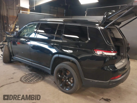 2023 Jeep Grand Cherokee Limited with VIN 1C4RJKBG1P8729145, listed as a IAAI auction lot 41845325 with 28,512 mi miles and . Bid and sale history available at DreamBid. Image 3.