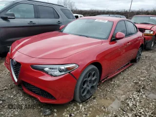 2019 Alfa Romeo Giulia with VIN ZARFANAN7K7603364, listed as a Copart auction lot 83877204 with 0 mi miles and Clean Title. Bid and sale history available at carsss.com. Image 1.