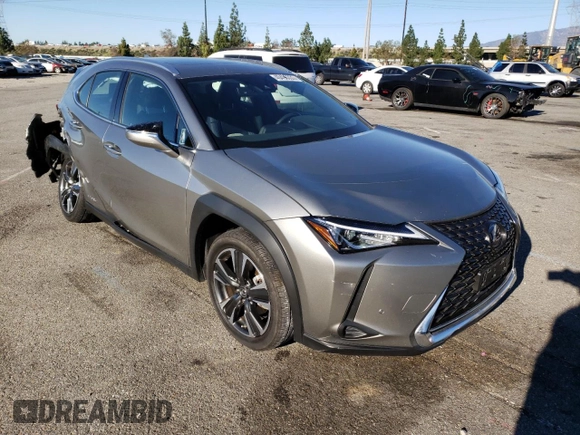 2020 Lexus UX with VIN JTHP9JBH4L2021390, listed as a Copart auction lot 40496333 with 20,694 mi miles. Bid and sale history available at carsss.com. Image 4.