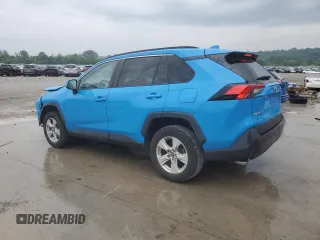 2021 Toyota RAV4 XLE with VIN 2T3P1RFV2MC142047, listed as a Copart auction lot 59095105 with 90,624 mi miles and Salvage title. Bid and sale history available at DreamBid. Image 2.
