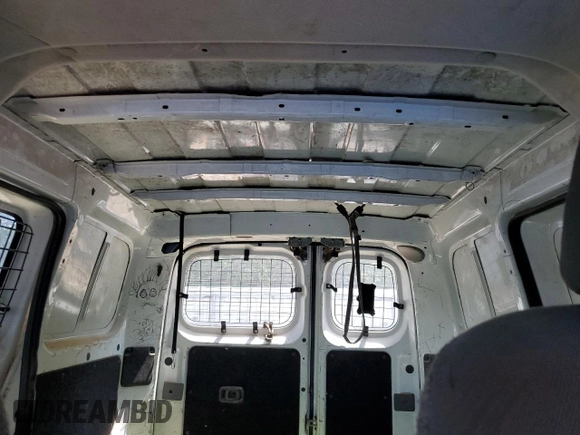 2017 Nissan NV200 S z VIN 3N6CM0KN9HK695848, wystawiony jako Copart lot #56316025 z przebiegiem 114 426 mil mil oraz Szkoda całkowita • Salvage title. Historia ofert i sprzedaży dostępna na DreamBid. Obrazek 10.