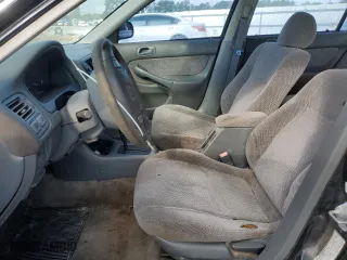 1998 Honda Civic LX with VIN 1HGEJ667XWL050908, listed as a Copart auction lot 73692984 with 230,311 mi miles and Clean Title. Bid and sale history available at carsss.com. Image 7.