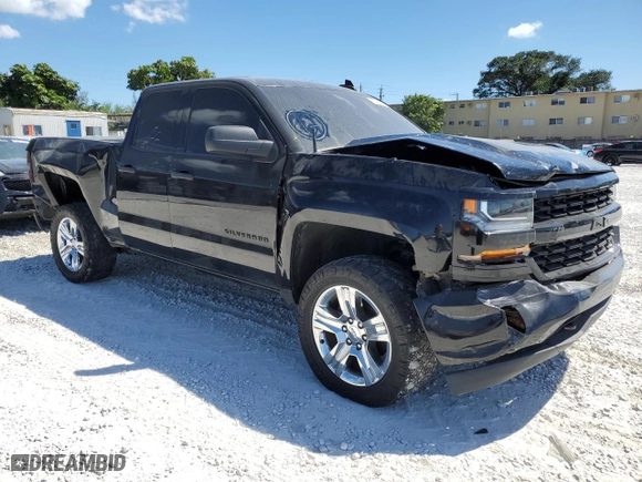 2018 Chevrolet Silverado 1500 Custom with VIN 1GCRCPEC9JZ327181, listed as a Copart auction lot 48752885 with 140,095 mi miles and Salvage Title. Bid and sale history available at carsss.com. Image 4.