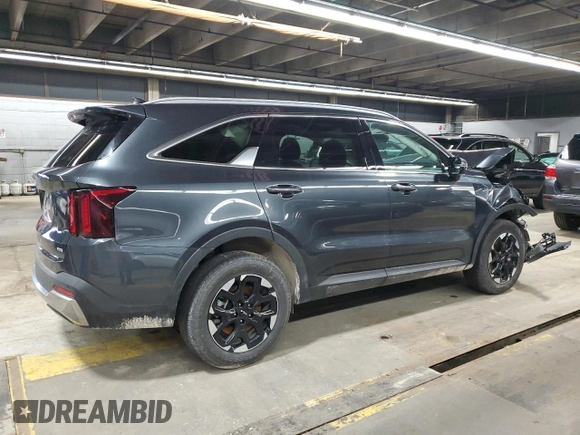 2024 Kia Sorento S z VIN 5XYRLDJC1RG288018, wystawiony jako Copart lot #48064775 z przebiegiem 8 266 mil mil oraz Szkoda całkowita • Salvage title. Historia ofert i sprzedaży dostępna na DreamBid. Obrazek 3.