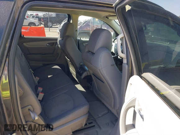 2015 Chevrolet Traverse LS z VIN 1GNKVFED7FJ203566, wystawiony jako IAAI lot #41783373 z przebiegiem 147 309 mil mil oraz . Historia ofert i sprzedaży dostępna na DreamBid. Obrazek 8.