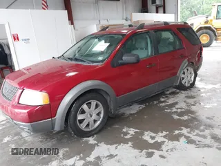2005 Ford Freestyle SE с VIN 1FMZK04135GA52043, выставлен на аукционе IAAI как лот 42295592 с пробегом 177 686 миль миль и . История ставок и продаж доступна на DreamBid. Изображение 2.