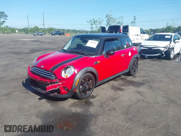 2013 MINI Hardtop with VIN WMWSU3C58DT683041, listed as a IAAI auction lot 42162366 with 76,724 mi miles and . Bid and sale history available at DreamBid. Image 17.