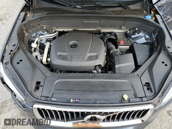 2021 Volvo XC90 Momentum with VIN YV4102PK4M1671000, listed as a Copart auction lot 64137584 with 38,248 mi miles and Salvage Title. Bid and sale history available at carsss.com. Image 13.