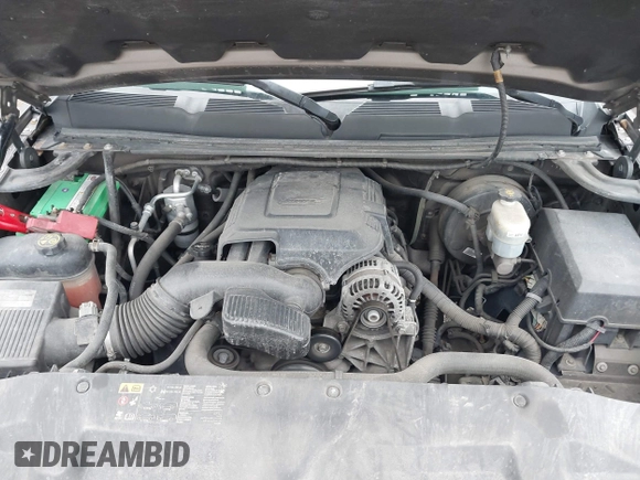 2012 Chevrolet Silverado 1500 LT with VIN 1GCNKSE00CZ326935, listed as a IAAI auction lot 41445520 with 121,035 mi miles. Bid and sale history available at carsss.com. Image 10.