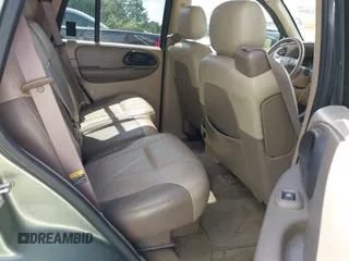 2004 Chevrolet TrailBlazer LT with VIN 1GNDS13S842352310, listed as a IAAI auction lot 42212039 with 154,843 mi miles and . Bid and sale history available at DreamBid. Image 8.