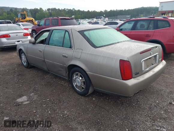 2003 Cadillac DeVille z VIN 1G6KD54Y33U168709, wystawiony jako IAAI lot #42197430 z przebiegiem 287 747 mil mil oraz . Historia ofert i sprzedaży dostępna na DreamBid. Obrazek 3.