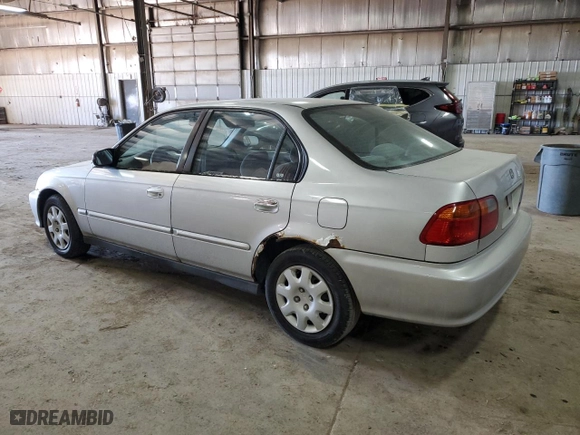 2000 Honda Civic VP with VIN 2HGEJ6610YH552001, listed as a Copart auction lot 43371815 with 147,244 mi miles and Clean Title. Bid and sale history available at carsss.com. Image 2.