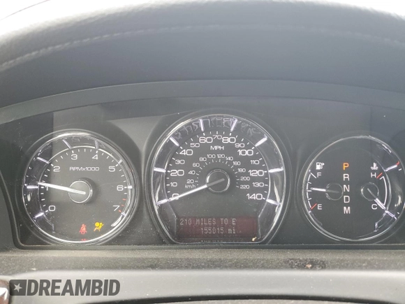 2012 Lincoln MKS z VIN 1LNHL9ER5CG806929, wystawiony jako Copart lot #85328514 z przebiegiem 155 015 mil mil oraz Szkoda całkowita • Salvage title. Historia ofert i sprzedaży dostępna na DreamBid. Obrazek 9.