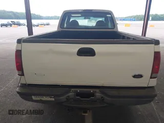 1999 Ford F-250 XL with VIN 1FTNX20L0XEC02440, listed as a IAAI auction lot 42739788 with 247,489 mi miles and . Bid and sale history available at DreamBid. Image 12.