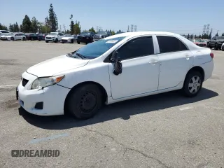 2010 Toyota Corolla z VIN 1NXBU4EE9AZ277776, wystawiony jako Copart lot #61288835 z przebiegiem 215 660 mil mil oraz Szkoda całkowita • Salvage title. Historia ofert i sprzedaży dostępna na DreamBid. Obrazek 1.