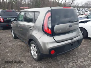 2018 Kia Soul with VIN KNDJN2A24J7586616, listed as a IAAI auction lot 41619258 with 84,547 mi miles. Bid and sale history available at carsss.com. Image 3.