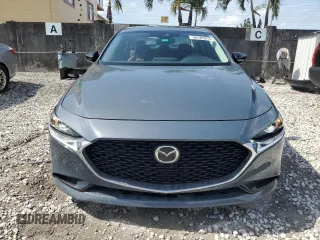 2022 Mazda 3 Carbon Edition с VIN 3MZBPACL3NM318079, выставлен на аукционе Copart как лот 58185015 с пробегом 36 299 миль миль и Списание • Salvage title. История ставок и продаж доступна на DreamBid. Изображение 5.