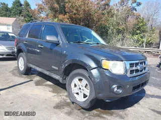 2008 Ford Escape Hybrid with VIN 1FMCU49H98KE37413, listed as a IAAI auction lot 41865701 with 374,155 mi miles. Bid and sale history available at carsss.com. Image 1.