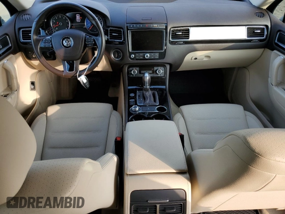 2017 Volkswagen Touareg Sport with VIN WVGEF7BP0HD005996, listed as a Copart auction lot 72883304 with 66,167 mi miles and Salvage Title. Bid and sale history available at DreamBid. Image 8.