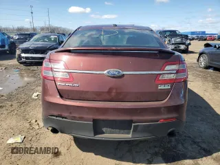 2016 Ford Taurus SHO z VIN 1FAHP2KT6GG140921, wystawiony jako Copart lot #52118935 z przebiegiem 132 199 mil mil oraz Czysty tytuł • Clean title. Historia ofert i sprzedaży dostępna na DreamBid. Obrazek 6.