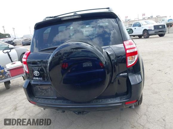 2011 Toyota RAV4 Ltd with VIN 2T3DK4DVXBW059080, listed as a IAAI auction lot 41916214 with 162,840 mi miles. Bid and sale history available at carsss.com. Image 16.