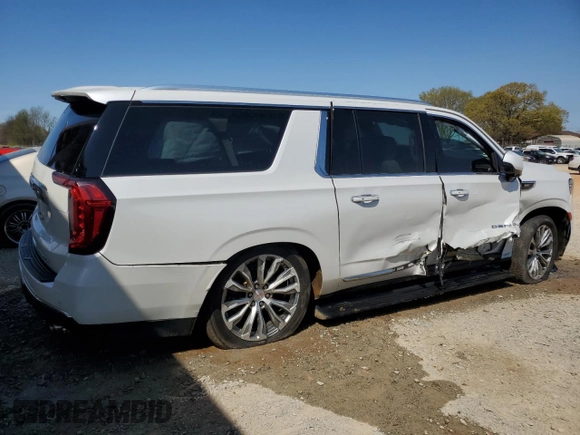 2022 GMC Yukon XL Denali with VIN 1GKS2JKL8NR192940, listed as a Copart auction lot 50654785 with 70,962 mi miles and Salvage Title. Bid and sale history available at carsss.com. Image 3.