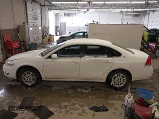 2007 Chevrolet Impala Police Pkg Police Pkg 9C1 with VIN 2G1WS55R879312391, listed as a IAAI auction lot 41529704 with 72,222 mi miles. Bid and sale history available at carsss.com. Image 15.