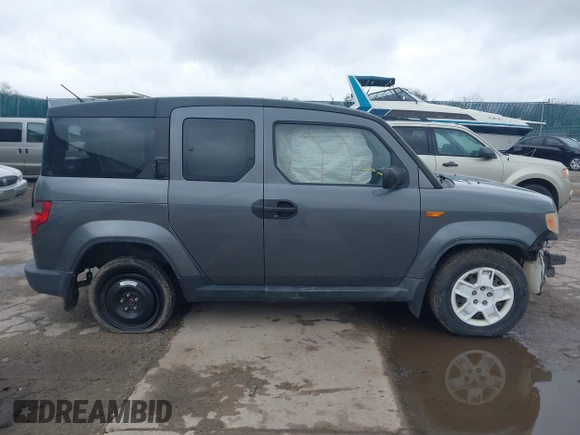 2011 Honda Element LX with VIN 5J6YH1H30BL001287, listed as a IAAI auction lot 42000725 with 207,016 mi miles and . Bid and sale history available at DreamBid. Image 14.